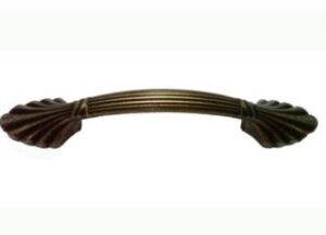 011010569 - JALADERA BRONCE ANTIGUO ARCO DECORADO LINEAS 76 CC