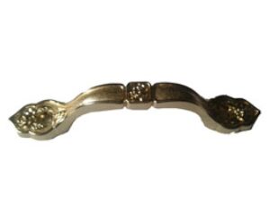 011013470 - JALADERA BRONCE BRILLANTE TORNILLO ENCIMA 3 5/16" 75 CC